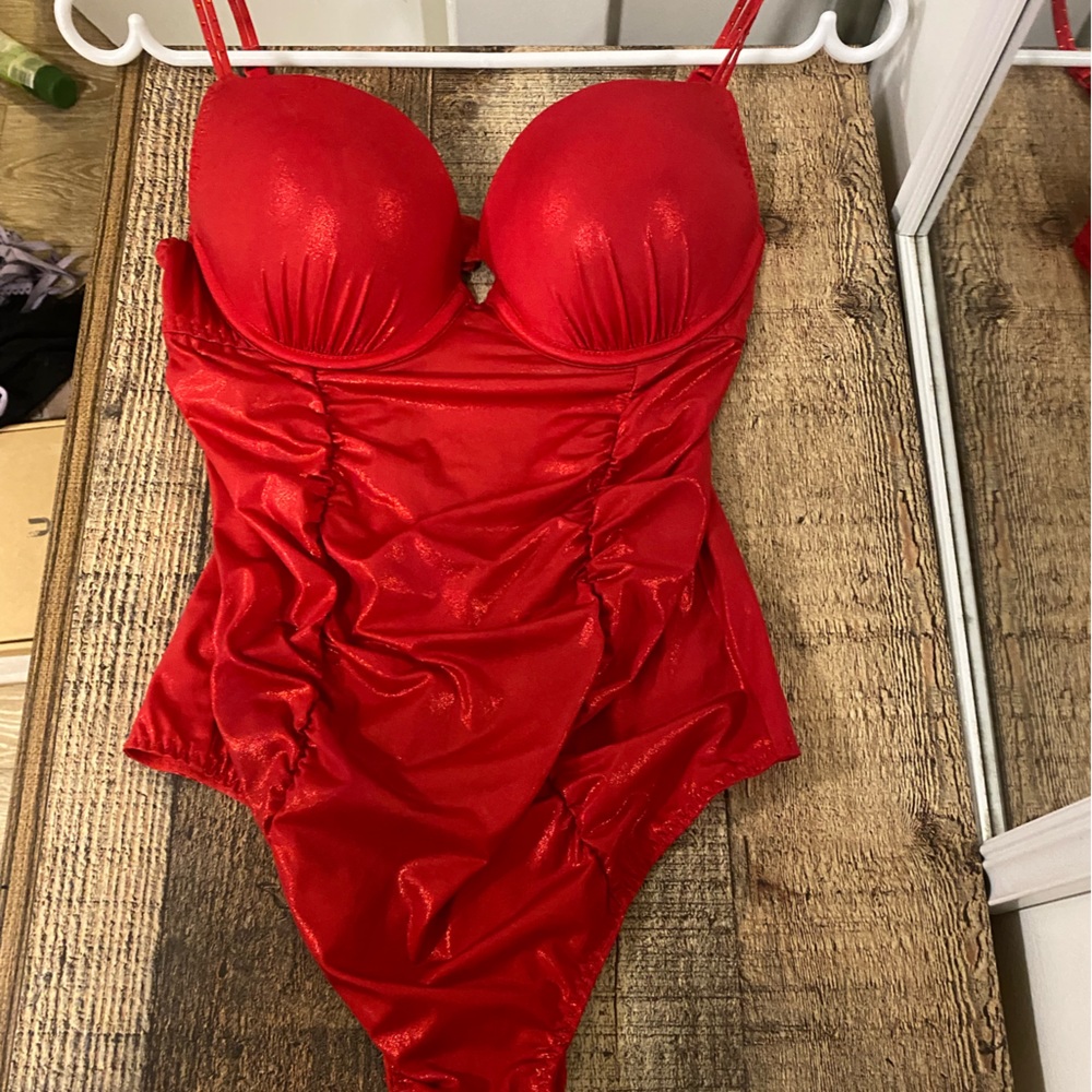 COPY - Size S, La senza Shimmery Push-up Bodysuit